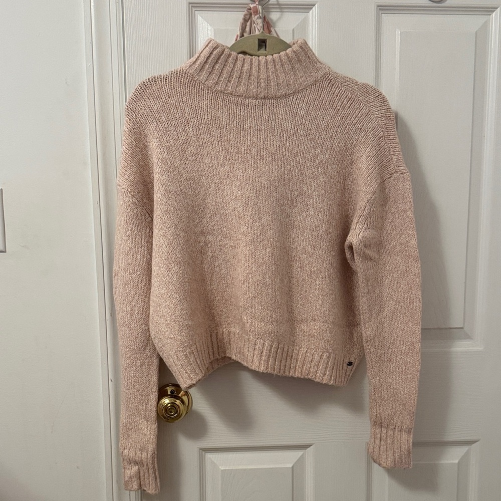American Eagle Outfitters Blush Turtleneck Sweater